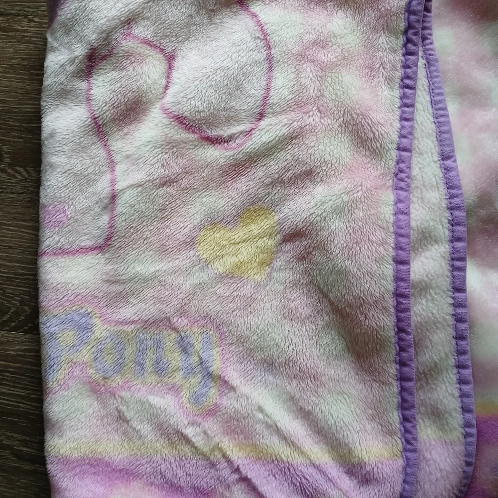 Vintage My Little Pony Pink and Purple Kids Blanket G3 Fluttershy - Picture 9 of 11